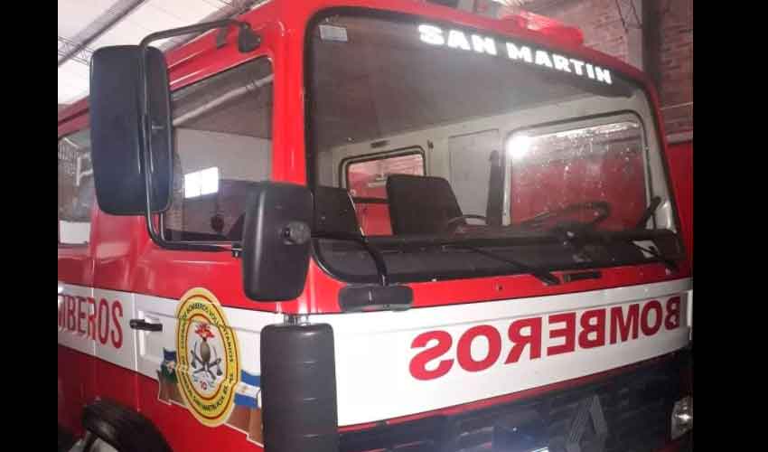 Bomberos Voluntarios de Viale con nuevo autobomba