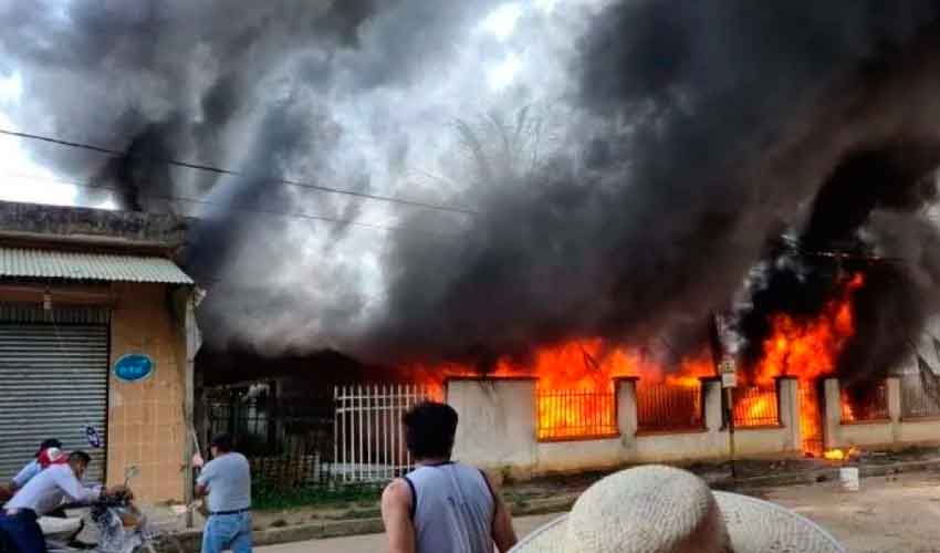 La Paz: Se registró incendio en el hospital San Buenaventura