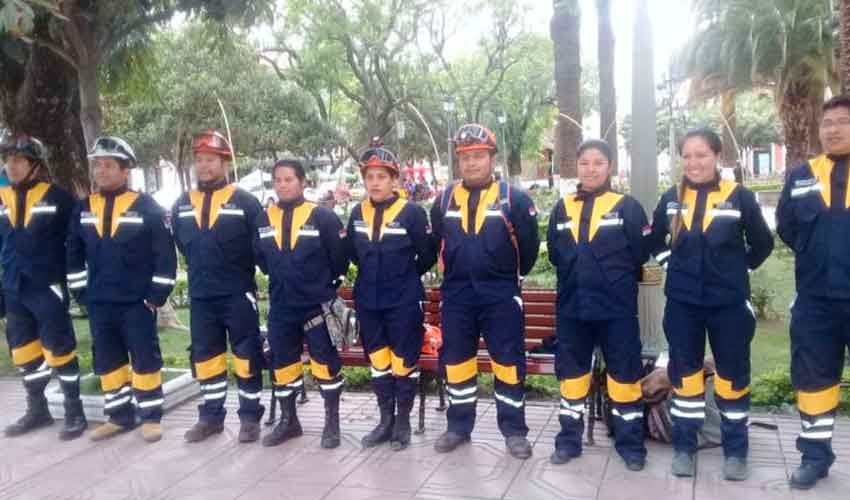 Bomberos de Tarija realizan rifa para la compra de una patrulla