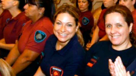 Las dos primeras mujeres en ser jefas de estación de bomberos