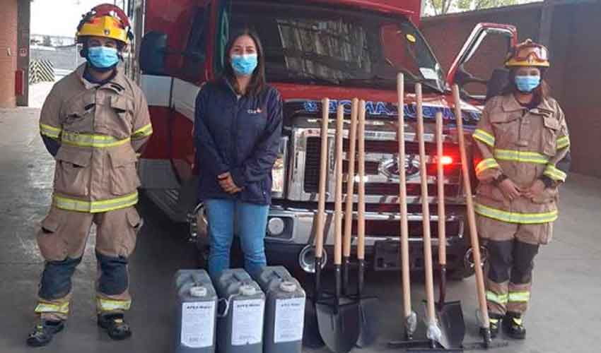 Entregan herramientas a bomberos de Chépica y Peumo