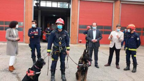 Bomberos de Guadalajara cuentan ya con una unidad canina