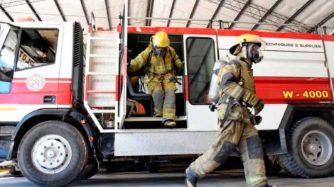 Bomberos de Neuquén piden ser vacunados contra el coronavirus