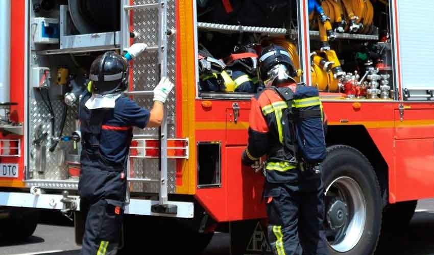 Ayuntamiento comprará una nueva autobomba para los bomberos