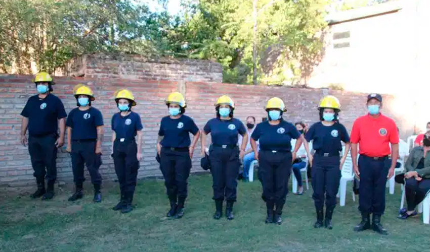 80 nuevos bomberos voluntarios en La Pampa