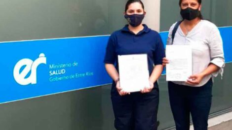 Joven llegó hasta el Ministerio de salud para solicitar una ambulancia para su localidad