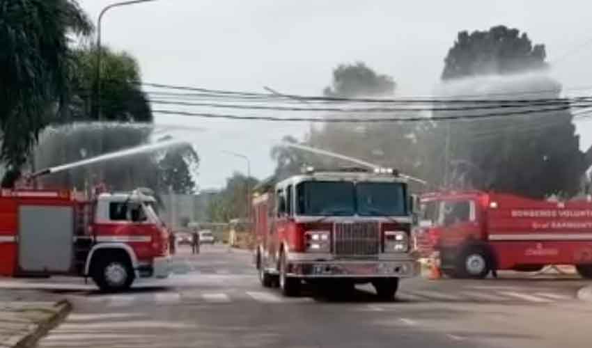 Bomberos de General Sarmiento - San Miguel con nuevo autobomba