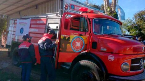 Entregaron nueva unidad móvil a Bomberos de Colonia Elía