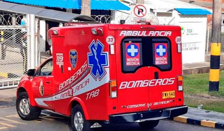 Robaron ambulancia de Bomberos mientras atendían emergencia