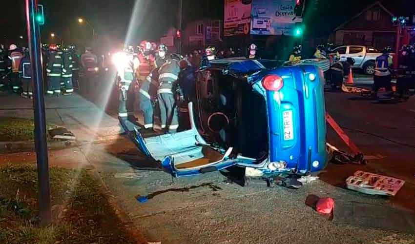 Carro de Bomberos protagonizó violento accidente