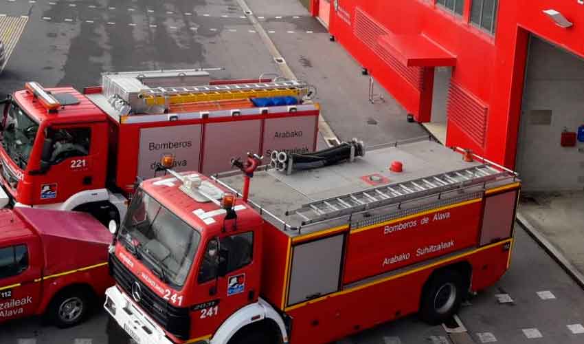 Los bomberos de Álava tendrán nuevos vehículos contra incendios y rescate