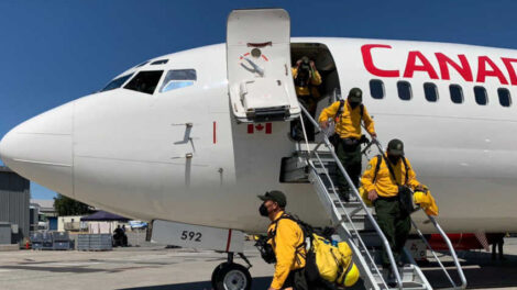 México envía bomberos para combatir incendio en Canada