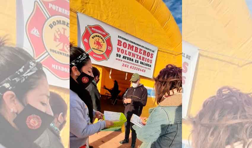 Los vecinos donaron sangre junto a los Bomberos de Potrerillos