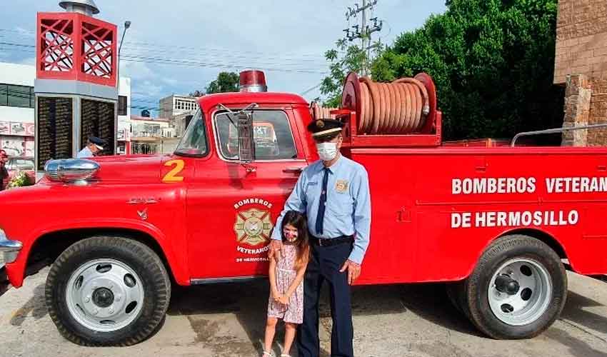 Celebran 75 años el Departamento de Bomberos de Hermosillo