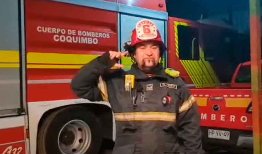 Bomberos de Chile cuenta con sus primeros certificados en Lengua de Señas