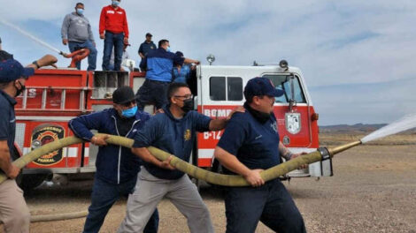 Avanza primera academia Interna de Bomberos