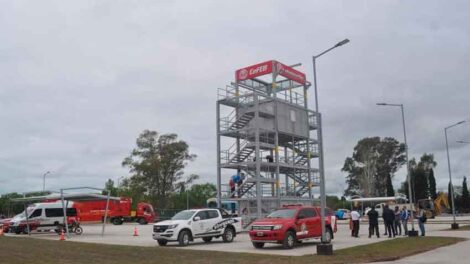 Se inauguró centro de entrenamiento de bomberos voluntarios