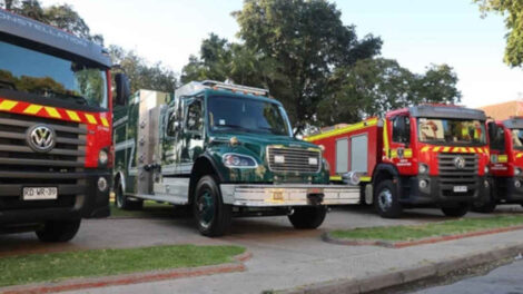 Nuevos carros para bomberos de la región