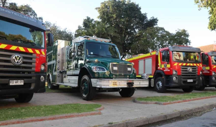 Nuevos carros para bomberos de la región