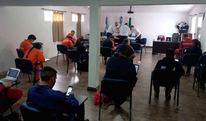 Chubut cuenta con 11 bomberos voluntarios nuevos