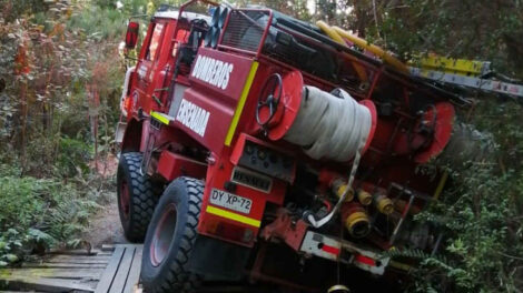 Serias dificultades para el acceso de Bomberos a emergencias en parcelaciones