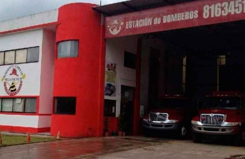 Renuncian todos los bomberos  y se queda solo el comandante