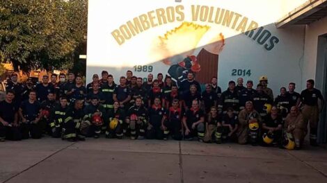 Importante Curso de Capacitación para Bomberos de Salliquelo