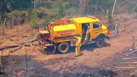 Bomberos Voluntarios lanzan campaña para compra de una cisterna