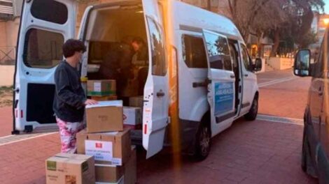 Bomberos de Huelva preparan un convoy humanitario para Ucrania