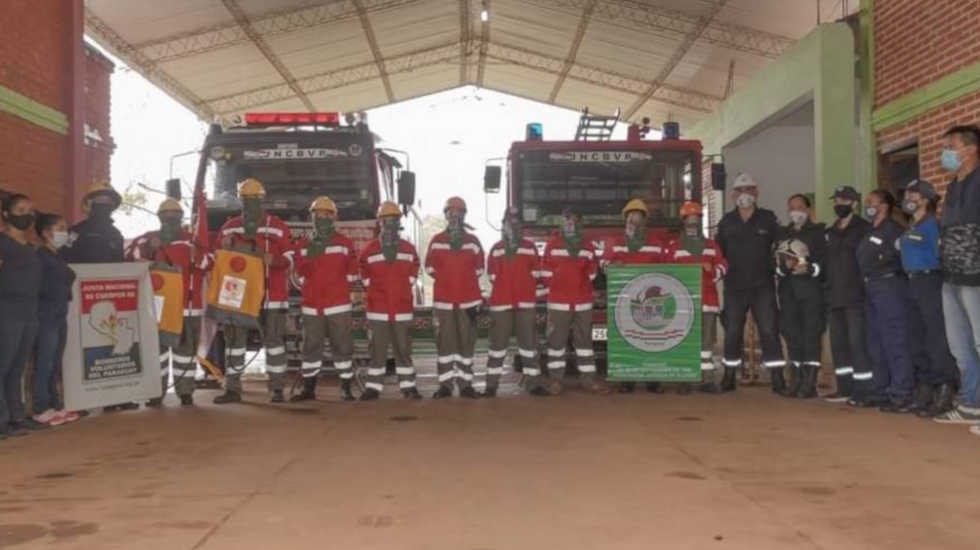 Bomberos cierran cuartel por falta de recursos