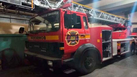 Bomberos de La Matanza vuelve a tener en servicio una escalera mecánica