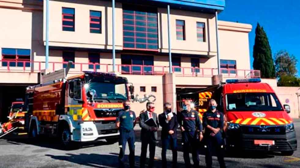 Los bomberos amplían su flota con cuatro vehículo