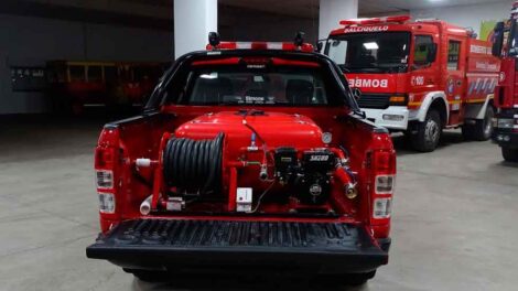 Bomberos de Salliquelo: Nuevo equipamiento para incendios