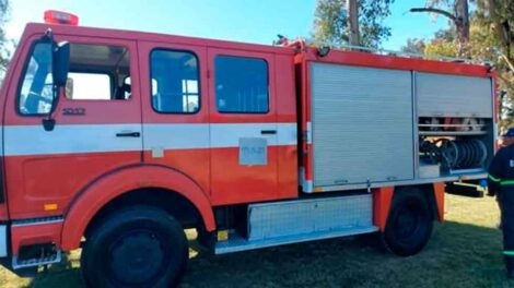 Bomberos Voluntarios de Lavalle recibieron su primera autobomba