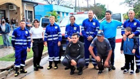 Bomberos Voluntarios de Itá Ibaté recibieron una camioneta donada