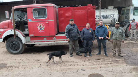 Repararon y reacondicionaron el camión de los bomberos