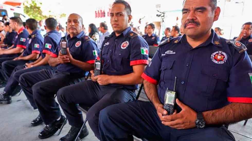 Bomberos de León usarán radios especiales para evitar interferencias