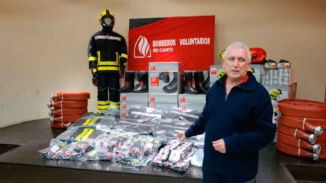 Bomberos de Río Cuarto recibió 20 equipos para el ataque de fuegos estructurales