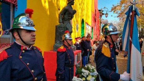 Los bomberos voluntarios de CABA celebraron su día en La Boca