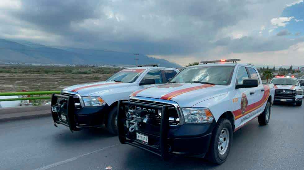 Roban unidad de Bomberos en Saltillo y es recuperada tras persecución