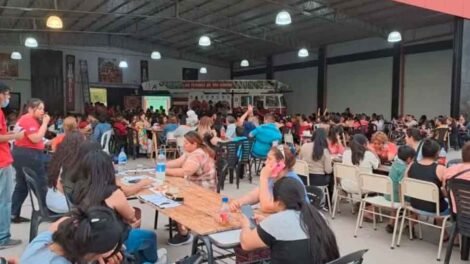 Bomberos recaudaron fondos para participar en el Encuentro Nacional de Cadetes