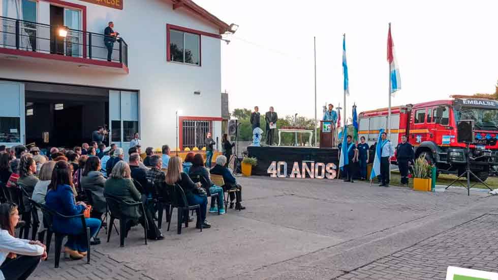 Los Bomberos Voluntarios de Embalse celebraron sus 40 años