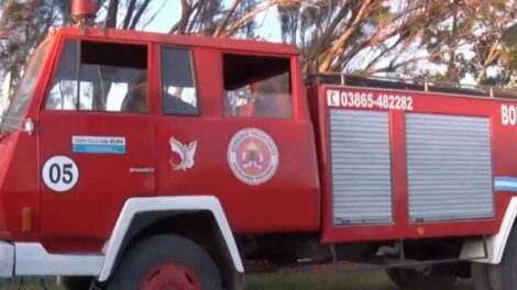 Bomberos Voluntarios recibieron un nuevo autobomba