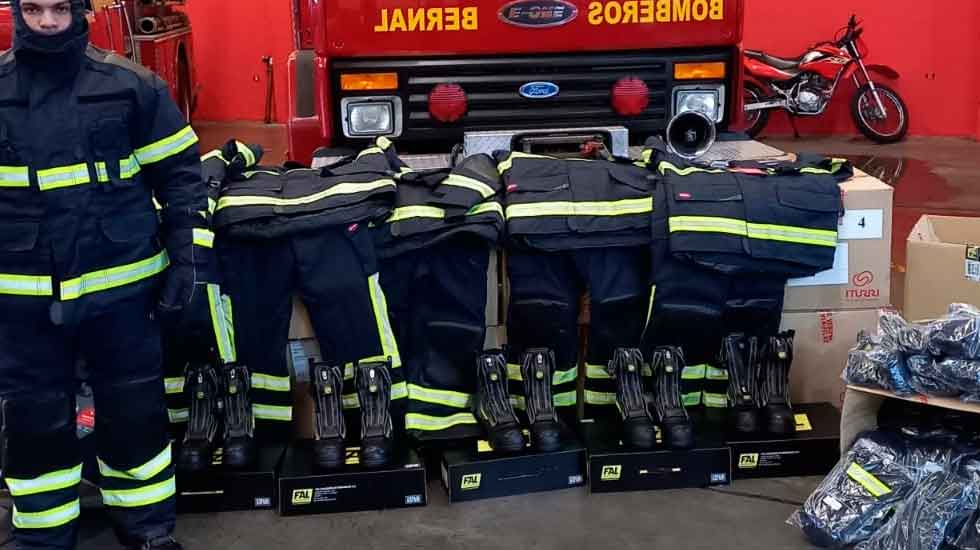 Bomberos Voluntarios de Bernal realizo la compra de nuevos equipos