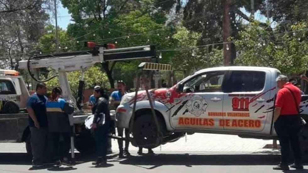 El municipio ordenó restituir un móvil de bomberos