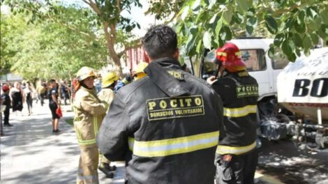 Bomberos voluntarios de San Juan repudiaron los dichos del viceministro de Ambiente