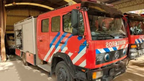 Bomberos adquirió una autobomba para el combate de incendios