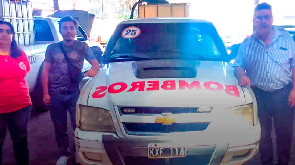 Bomberos de San Cosme recibieron un móvil de ataque rápido