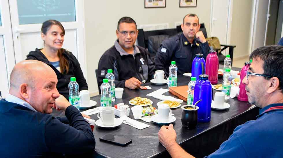 Anuncian nuevo móvil de Bomberos en Puerto Madryn