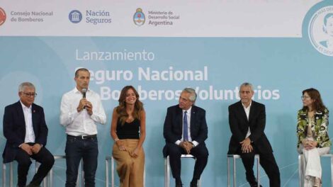 Presentan oficialmente el Seguro Nacional de Bomberos Voluntarios